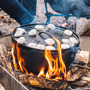 Camp Dutch Oven