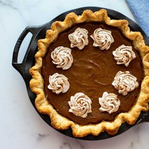 9 Inch Seasoned Cast Iron Pie Pan