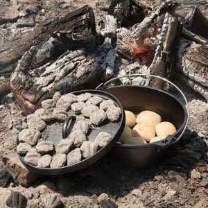 Camp Dutch Oven
