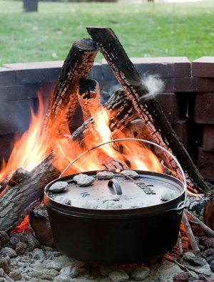 Camp Dutch Oven