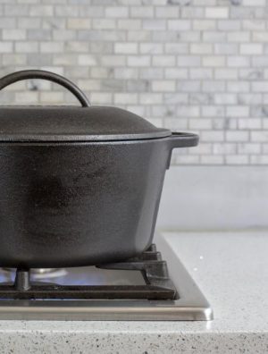 Cast Iron Dutch Ovens